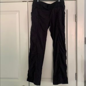 Lucy black sweatpants